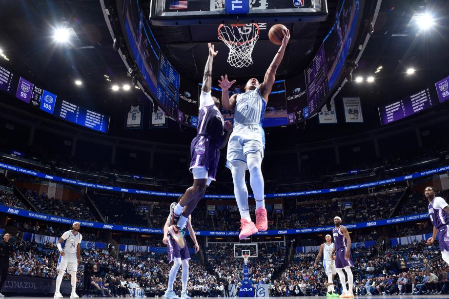 [图]班凯罗30+9+7德罗赞31+11 魔术主场力克国王