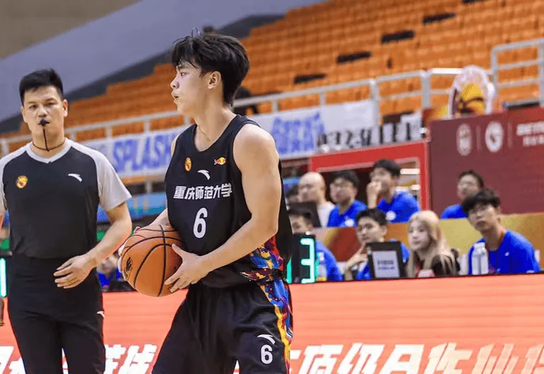 开云体育-CUBAL西南赛区：翟乾江25分，重庆师大90-76战胜澳门大学